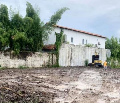 3 Are, Land for lease