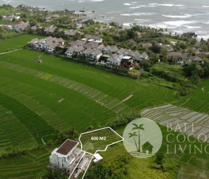600 Sqm, for sale Land