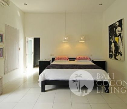 Villa Blanket