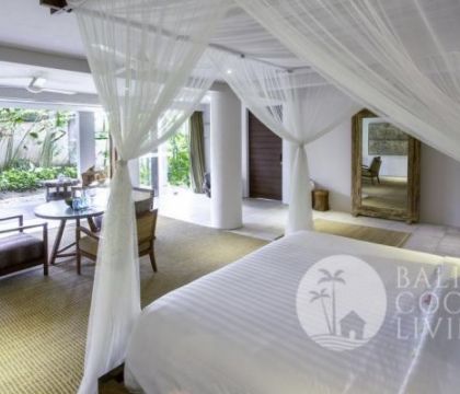 Villa Origin