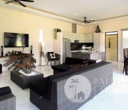 Villa Midang