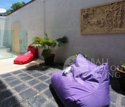 Villa Warna