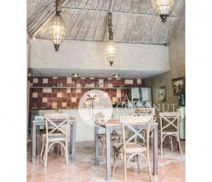 Villa Manja