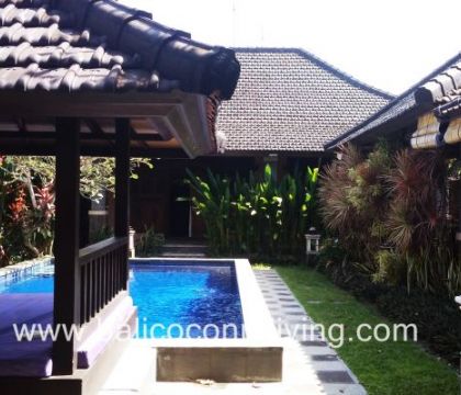 Villa Kiss 1