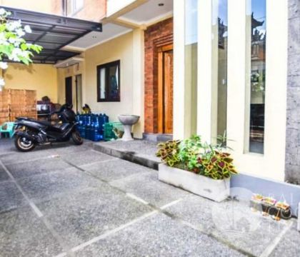 Rumah Arata