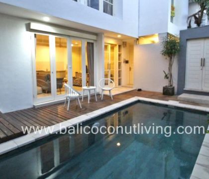 Villa Almond