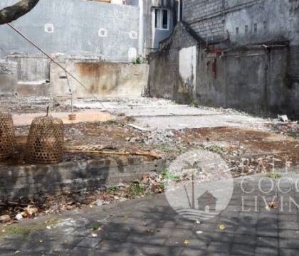 2 Are land, for sale