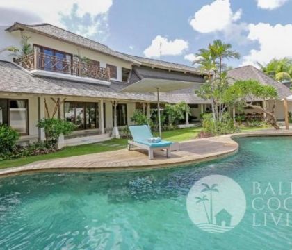 The Royal Bloom Villa