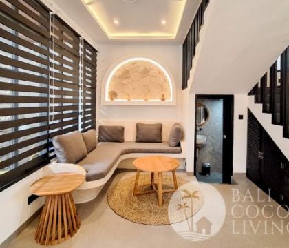 Villa Adena 3