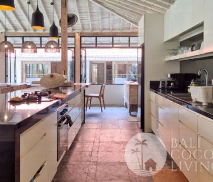 Villa Mahogany Berawa 2