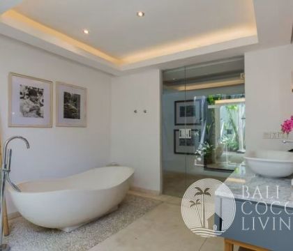 Villa Luxa 2