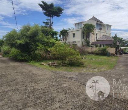 25 Are, Land for sale