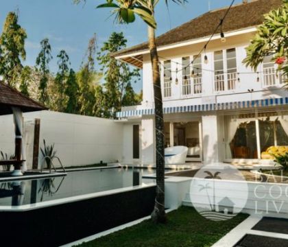 Villa Marvel