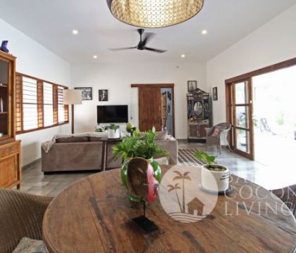 Villa Sunari