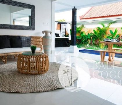 Rosella Villa