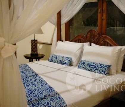 Villa Anyelir 2