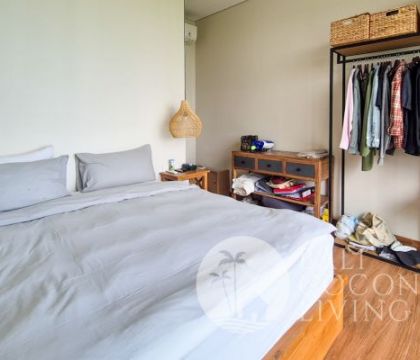 Velin Villa 1