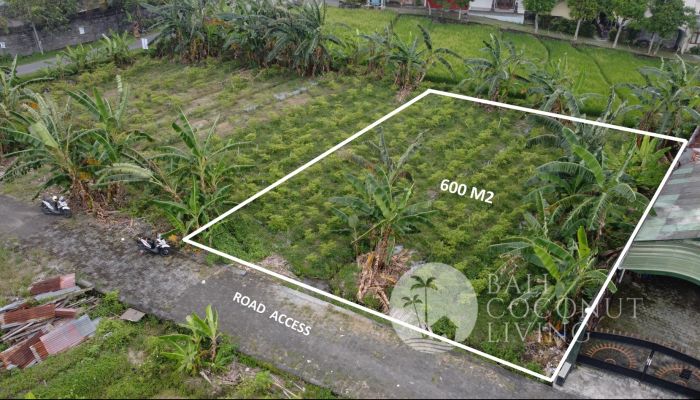 600 Sqm, land for sale Slider