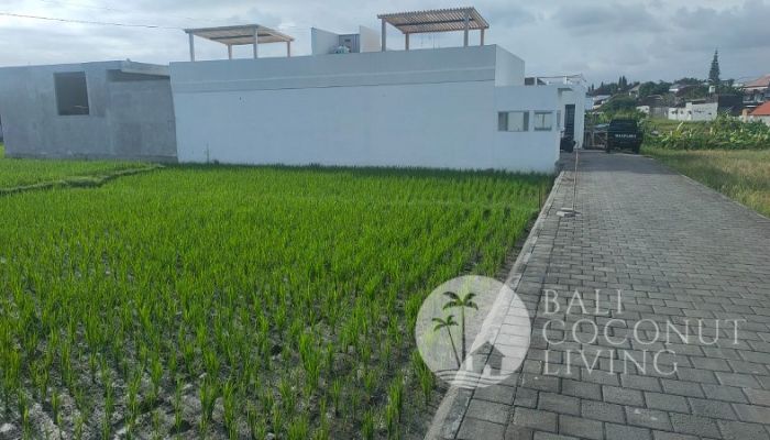 Land 7 are, For rent  Slider