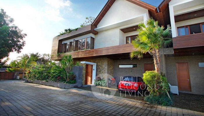Villa Permata 8 Slider
