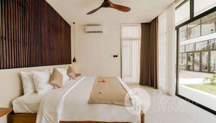 Devon Villa B Slider
