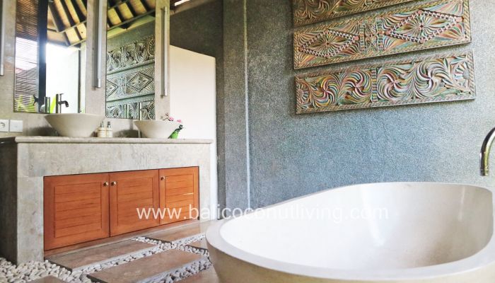 Villa Sun Bright Slider