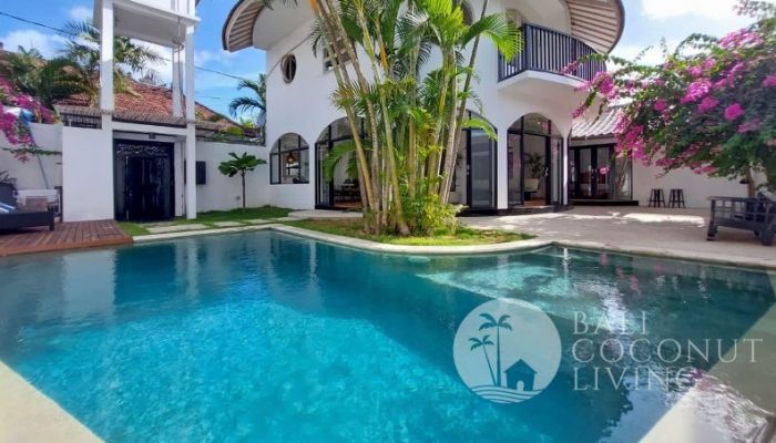 Villa Hestia Slider
