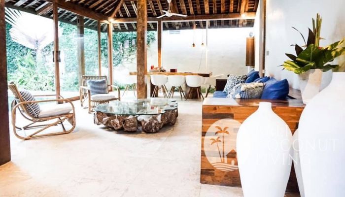 Villa Gomez Slider