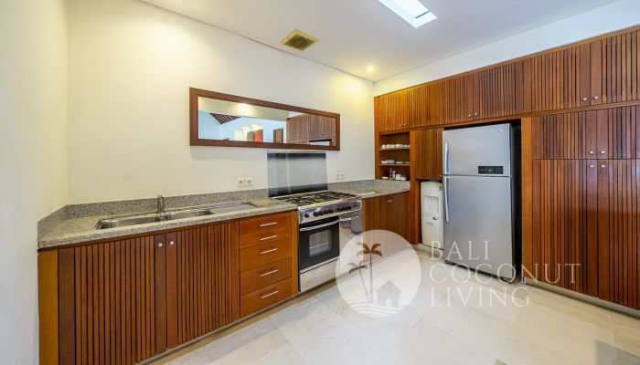 Villa Berawa Nakula Slider