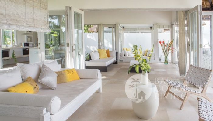 Honey Moon Villa Slider