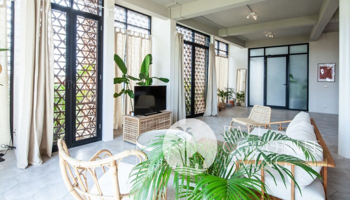 Miranda Apartment Slider