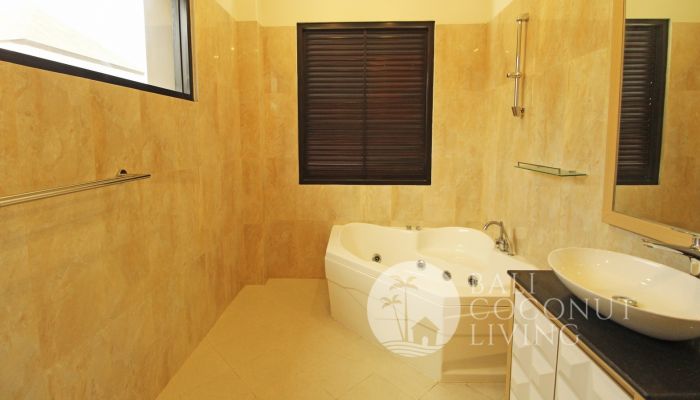 The Sisters Villa 3 Slider