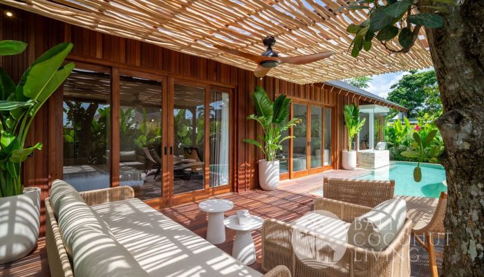 Forest Bloom Villa 2 Slider