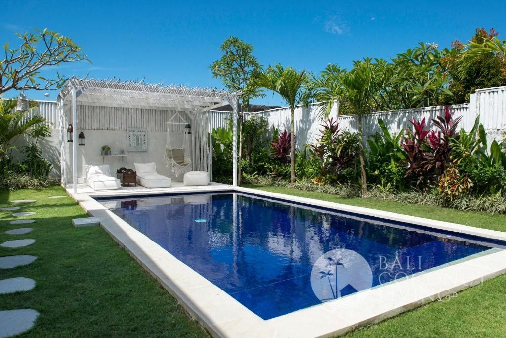 Sunny Daze Villa Gallery