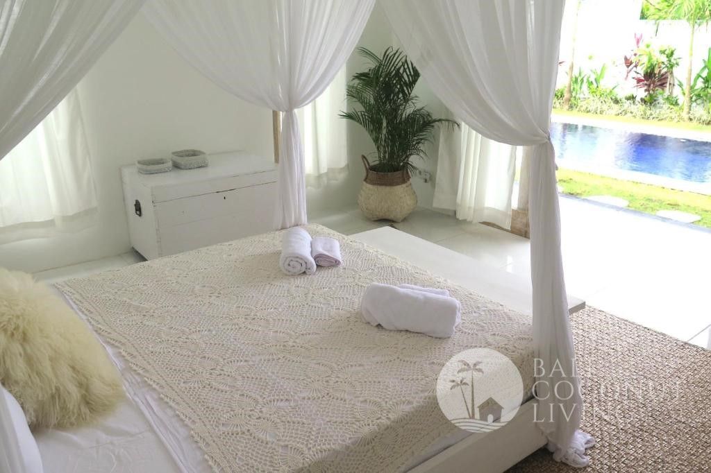 Sunny Daze Villa Gallery