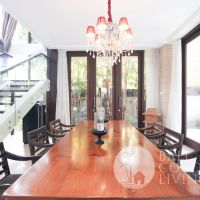 Villa Sanurita Gallery