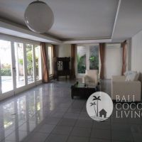 Zen Garden Villa Batu Belig Gallery