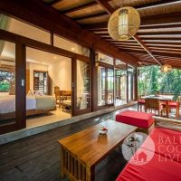 Villa Lantana Gallery