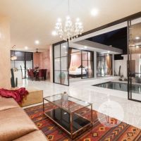 Daylily Villa Gallery