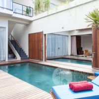 Villa Kembar Gallery