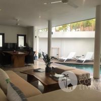 Villa Valencia Gallery