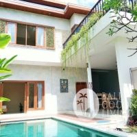 Villa Pineapple Gallery