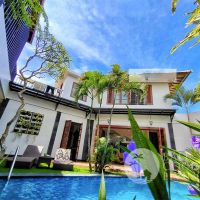 Villa Peninsula Gallery