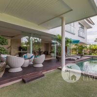 Villa Pine Tree Gallery