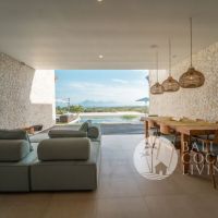 Villa Bee Gallery