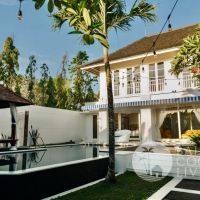 Villa Marvel Gallery
