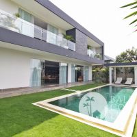 Villa Javelin Gallery