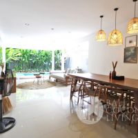 Villa Tokyo Gallery
