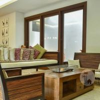 Villa Toshiba C Gallery