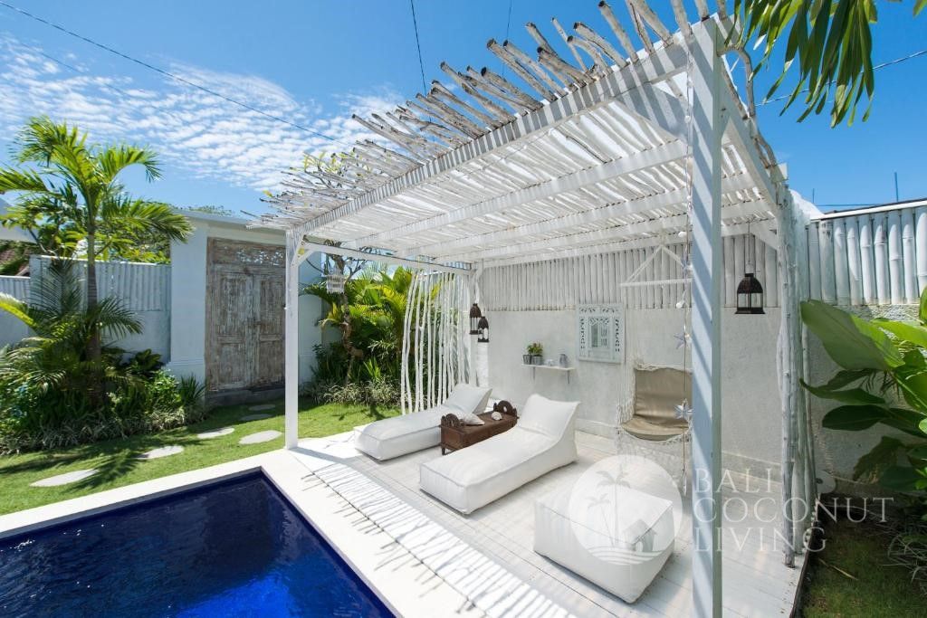 Sunny Daze Villa Gallery